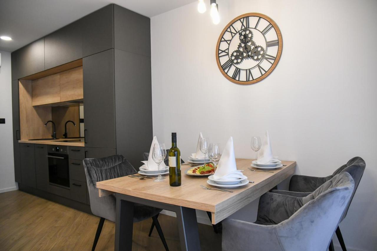 Luxury Apartment Knezovic Sinj Exterior foto