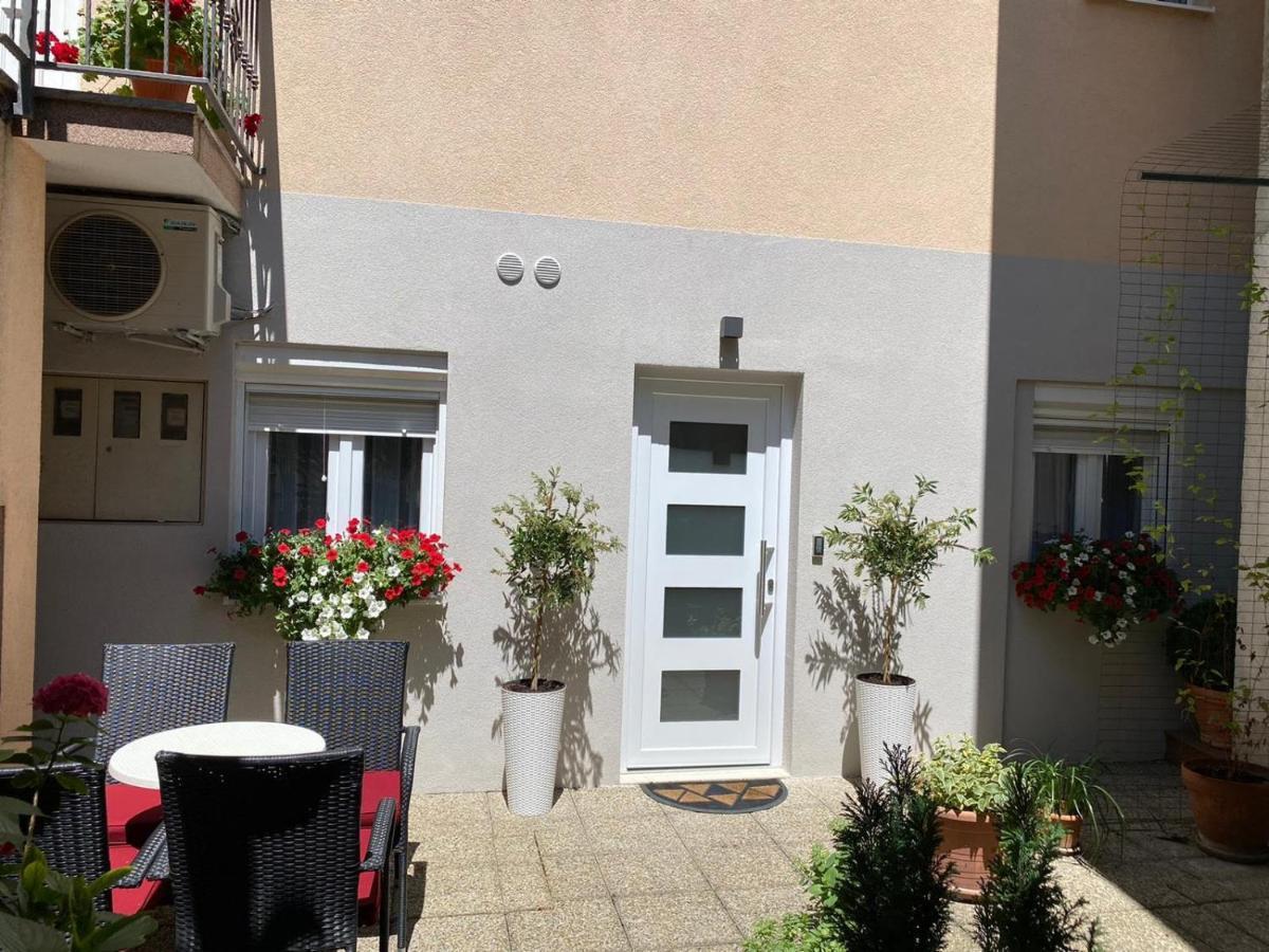 Luxury Apartment Knezovic Sinj Exterior foto
