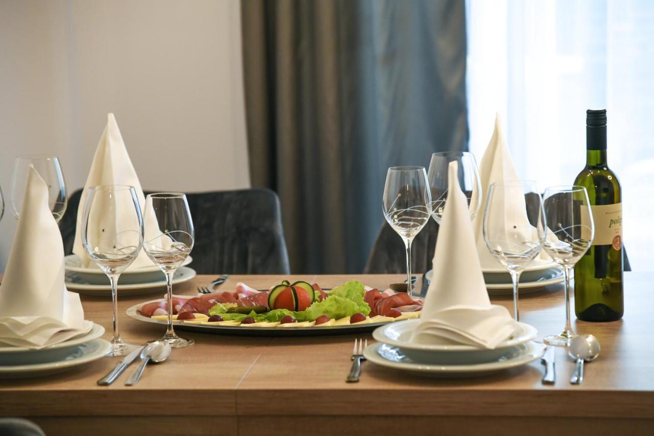 Luxury Apartment Knezovic Sinj Exterior foto