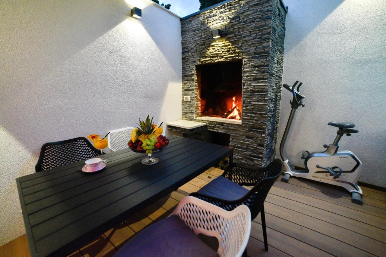 Luxury Apartment Knezovic Sinj Exterior foto