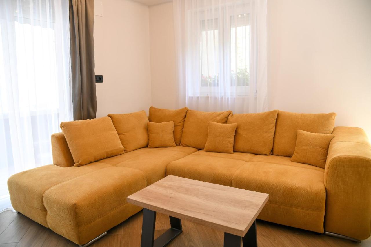 Luxury Apartment Knezovic Sinj Exterior foto